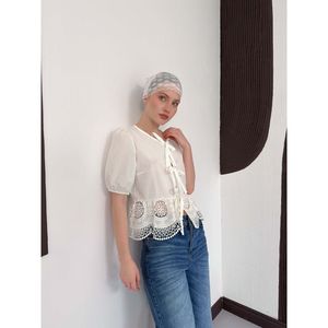 เสื้อปักลายผูกด้านหน้า - [object Object] - Product Image 2