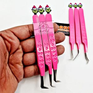 Nouvelle collection 2026, ensemble de pinces à extensions de cils, imprimé cœur rose, design personnalisé Grinch, acier inoxydable pointu, anti-magnétique - Product Image 6