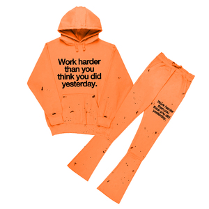 La mejor calidad 320 GSM naranja para hombre, pantalones de chándal informales de talla grande, chándal de lana, logotipo impreso, pantalones de tendencia de estilo apilado - Product Image 5