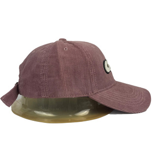 Gorro de punto de Jacquard cálido para invierno del fabricante personalizado Y2K de alta calidad, gorro forrado de seda con puños de satén para ropa de playa - Product Image 3