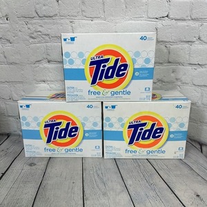 Lessive hypoallergénique Tide Free & Gentle en poudre, sans danger pour les bébés et les peaux sensibles, paquet de 4 kg - Product Image 1