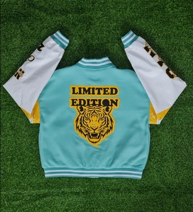 Chaqueta universitaria de béisbol con logotipo personalizado para hombre, abrigo transpirable de calidad a la moda deportiva con diseño universitario Letterman para deporte de invierno - Product Image 2