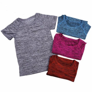 เสื้อกล้ามออกกำลังกายระบายอากาศได้ดีเป็นมิตรกับสิ่งแวดล้อมสำหรับผู้หญิงเสื้อกีฬาแขนสั้นโลโก้ด้านหน้าสำหรับเล่นโยคะออกกำลังกายกลางแจ้งฤดูร้อนออกแบบได้ตามที่ต้องการ - Product Image 3