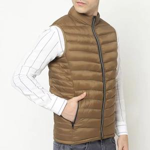 Chaleco Acolchado con Capucha Personalizado, Unisex, de Alta Calidad, Transpirable, Ecológico, Impermeable, de Lona, para Invierno - Product Image 3