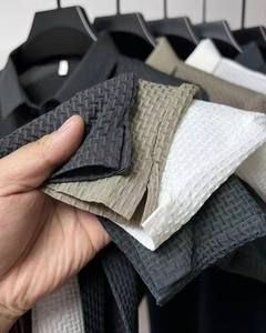 T-shirt à col en V pour homme de haute qualité, blanc, été, OEM, logo brodé personnalisé, polos personnalisés, polos en tricot pour homme - Product Image 5