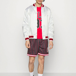 Vestes d'université en satin pour hommes de qualité supérieure de haute qualité, faites sur mesure, meilleur style avec veste à doublure en nylon à col montant avec logo imprimé - Product Image 3