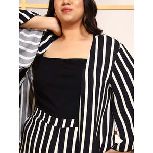 DEEBACO Women's Striped Plus SIze Co-Ord Set Open Front Flared Sleeves Shrug With <b>Thigh</b> Length Shorts Summer Western Wear Outfit - Product Image 2