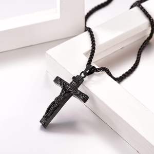 Collar de urna negra con crucifijo para cenizas, joyería de acero inoxidable, medallones de urna de recuerdo conmemorativo, colgante para hombres y mujeres, tamaño personalizado - Product Image 3