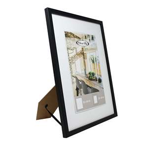 Marco Minimalista para Póster Negro de 30 x 40 cm con Paspartú, Diseño de Naturaleza Muerta - Product Image 2