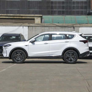 Voitures essence 2023 et SUV essence 7 places en parfait état, prêts à être expédiés. - Product Image 6