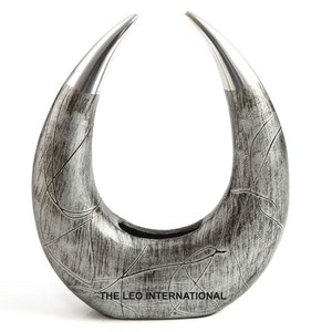 Jarrón de Flores de Hierro de Estilo Costero, Redondo, de Aluminio, con Acabado Plateado y Negro, Estilo Clásico Moderno, Hecho a Mano, Decorativo para el Hogar - Product Image 2