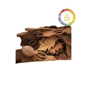 Cuchara de madera de primera calidad hecha a mano para decoración navideña y uso diario en el hogar Elección asequible para regalos y obsequios - Product Image 1