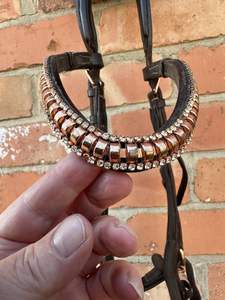 Brida de caballo de cuero genuino de alta calidad tamaño completo Diamante de oro rosa estilo Micklem - Product Image 6