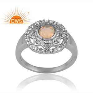 แหวนพลอยบุษราคัมสีขาวชุบเงินแพลเลเดียมจากเอธิโอเปียและโอปอลจากเอธิโอเปียดีไซน์ใหม่สำหรับผู้หญิงออกแบบตามต้องการ - Product Image 1
