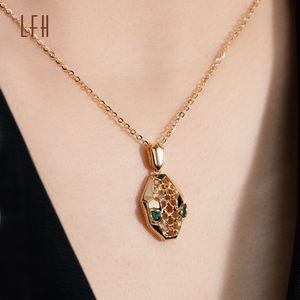 Au750 18k suudi altın kolye pawnable serpantin kolye kişilik kolye yılan kolye oro 18k orijinal - Product Image 2