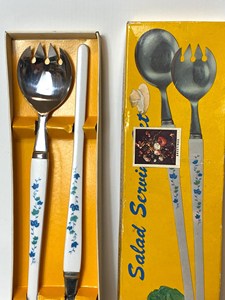 Service à salade en acier inoxydable argenté brillant avec poignées en acrylique design, parfait pour les événements domestiques et les paniers-cadeaux - Product Image 3