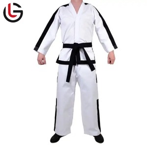 Uniforme de Taekwondo duradero ligero elástico transpirable hecho en fábrica para ropa de entrenamiento al por mayor logotipo personalizado impreso para hombres - Product Image 1