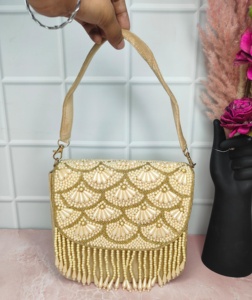 Vente en gros de pochettes de luxe de l'Inde pour les mariages et les fêtes - Product Image 3