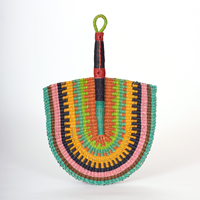 Éventails muraux innovants en forme de jonc de mer Éventail africain naturel écologique en paille colorée avec impression de nom de marque personnalisée