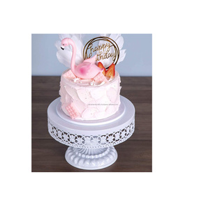 Support à gâteau en métal, décoration moderne, vente en gros pour fête d'anniversaire, décoration intérieure, vaisselle bon marché - Product Image 1