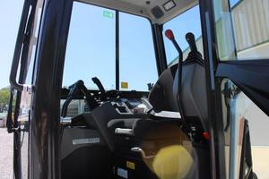 2025 E40 Venta caliente Mini excavadora Yanmar Motor Eaton Cilindro hidráulico Changchai Motor 1.2ton Bomba sobre orugas Engranaje de caja de cambios - Product Image 3