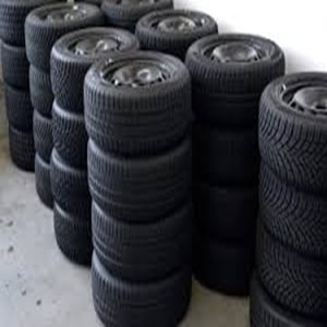 Venta caliente de neumáticos de automóviles usados para embalar y exportar para la fabricación lista para su envío en todo el mundo - Product Image 5