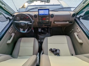 Toyota Land Cruiser SDLX 2024 Usado, Diésel 2.8L, Equipamiento Completo, Doble Cabina, Sedán 4x4, Volante a la Izquierda, Cuero Oscuro - Product Image 4