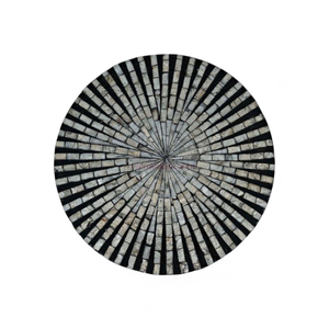 แผ่นรองจานมุกดำธรรมชาติจากเวียดนาม สำหรับมื้ออาหารเรียบง่ายและการจัดโต๊ะอาหาร - Product Image 1