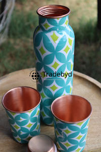 Botella de cobre hecha a mano de uso diario de Tradebyd Ayurvedic Wellness Botella de agua con estilo duradero y durabilidad - Product Image 6