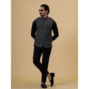 Chaqueta de caza impermeable para hombres y mujeres Chaqueta de caza duradera para condiciones climáticas extremas - Product Image 4