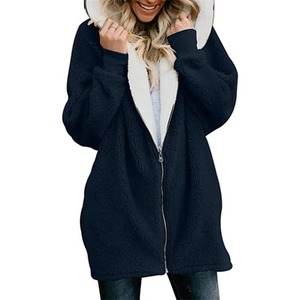 Offre Spéciale personnalisée OEM hiver fourrure à capuche unisexe dames sweats grande taille épais goutte épaule femmes vêtements de plein air à capuche - Product Image 4