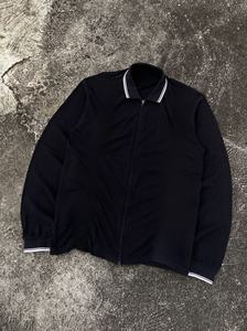 Camiseta de manga larga, holgada y con corte acampanado, de tela French Terry, con logo personalizado serigrafiado, para hombre. - Product Image 3