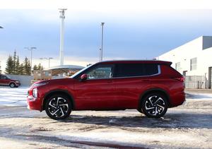 MITSUBISHI OUTLANDER GT S-AWC 2023 d'occasion (conduite à gauche/droite) - Product Image 3