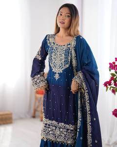 Trajes Sharara con Bordado de Diseñador y Lentejuelas, Ropa Étnica Elegante para Bodas, Fiestas y Celebraciones Festivas, Estilo Indio Pakistaní - Product Image 2