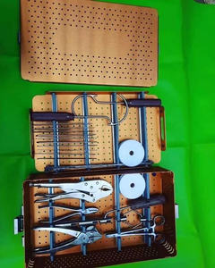 Juego de Instrumentos Ortopédicos Manuales de Alta Calidad con Caja, Juego de Instrumentos Quirúrgicos Ortopédicos de Acero Inoxidable Alemán con Certificación CE - Product Image 2