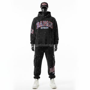 Hommes lourd 320 GSM polaire survêtement doux coton mélangé noir strass détail personnalisé broderie impression hommes survêtement - Product Image 1