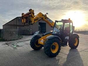 รถยกเทเลเลอร์ JCB 526-56ใช้งานได้ดีรถยกเทเลเลอร์ - Product Image 3