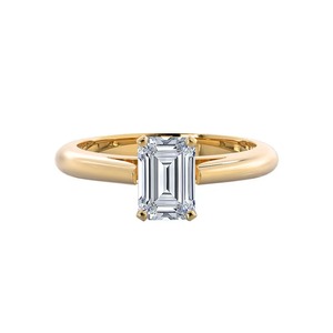 Anillo de compromiso de diamante cultivado en laboratorio certificado de calidad premium, corte esmeralda, para uso diario, regalo, oro macizo de 14K, engaste de púas G-VS2 - Product Image 2