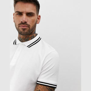 Camiseta Polo Clásica de Algodón, 240 GSM, Tela Suave al Tacto, Estilo Casual Elegante para el Día a Día, Moda Masculina, Fabricante OEM de Marca Privada - Product Image 4