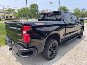 CAMIONETA PICKUP C-H-E-V-V-R-O-L-E-T S-I-L-V-E-R-A-D-O 1500 USADA, MUY LIMPIA, AÑO 2021 - Product Image 5