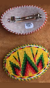 กิ๊บติดผมปาร์ตี้สีสันสดใส ปักลายสวยงาม ประดับด้วยลูกปัด วัสดุโพลีเอสเตอร์ เหมาะสำหรับงานแต่งงาน - Product Image 4