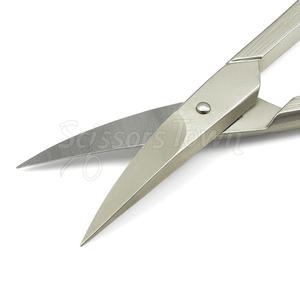 Professional <b>Cuticle</b> <b>Scissors</b> with Customized Logo Sharp Tips and Ergonomic Design for Salon Use - Product Image 6