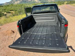 Rivian R-1T Adventure Edition 2022 Usado en Buen Estado, Motor Cuádruple, Tracción en las Cuatro Ruedas - Product Image 5