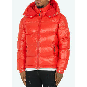 Chaqueta acolchada de invierno cálida para exteriores con logotipo personalizado de alta calidad 2025 para hombre CHAQUETA PUFFER BRILLANTE-ROJO clásico - Product Image 2