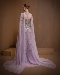 Robe de bal en satin pleine longueur gracieuse avec des plis élégants Décorations de perles de dentelle encolure chérie pour les fêtes - Product Image 2