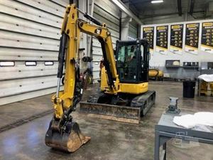 Composants essentiels du moteur et de la pompe pour mini-chargeuse sur chenilles diesel 305E2 2019 avec vérin hydraulique ENERPAC haute efficacité - Product Image 4