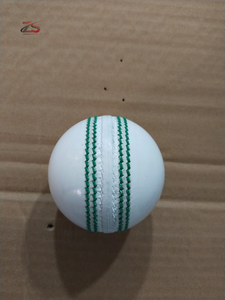 Balle de cricket en cuir de haute qualité cousue à la main pour balle d'entraînement dur pakistan - Product Image 3