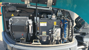 รถขุดขนาดเล็ก SWE35UF ยี่ห้อซันเวิร์ด รุ่นขายดีที่สุด พร้อมเครื่องยนต์ ISUZU คุณภาพสูง แกนขับเคลื่อนคุณภาพสูง แบริ่ง KYB รับประกัน 2 ปี - Product Image 6