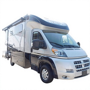 Camping-car neuf et impeccable D-y-n-a m-a-x Corp REV 24CB 2016 avec poste de travail CLASSE B+ - Product Image 1