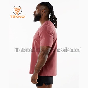 Vente en gros de nouveaux hommes respirants personnalisés imprimés 100% coton T-shirt surdimensionné pour hommes séchage rapide avec longue longueur - Product Image 3
